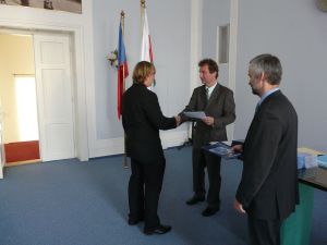 Fotografie – 2011 Předání maturitního vysvědčení