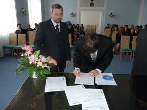 Fotografie – 2012 Předání maturitního vysvědčení
