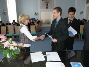 Fotografie – 2012 Předání maturitního vysvědčení