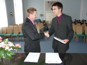 Fotografie – 2012 Předání maturitního vysvědčení