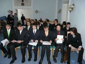 Fotografie – 2013 Předání maturitního vysvědčení