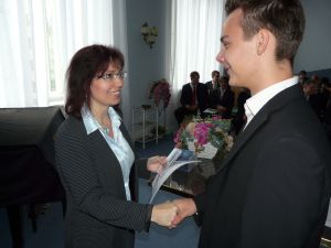 Fotografie – 2013 Předání maturitního vysvědčení