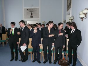 Fotografie – 2013 Předání maturitního vysvědčení