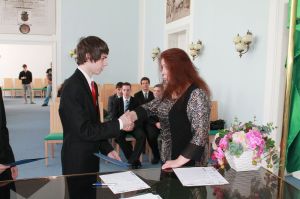 Fotografie – 2014 Předání maturitního vysvědčení