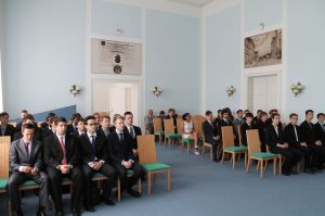 Fotografie – 2014 Předání maturitního vysvědčení