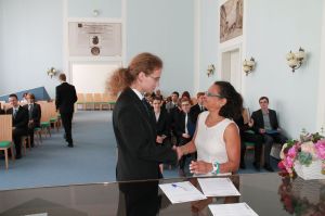 Fotografie – 2014 Předání maturitního vysvědčení