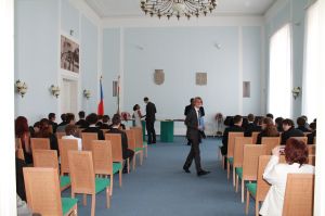 Fotografie – 2014 Předání maturitního vysvědčení