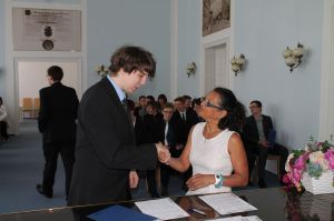 Fotografie – 2014 Předání maturitního vysvědčení