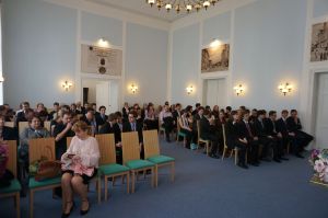 Fotografie – 2015 Předání maturitního vysvědčení
