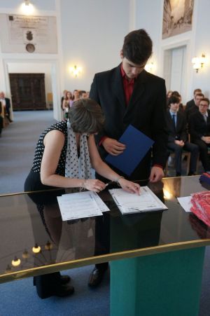 Fotografie – 2015 Předání maturitního vysvědčení