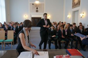 Fotografie – 2015 Předání maturitního vysvědčení