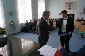 Fotografie – 2016 Předání maturitního vysvědčení