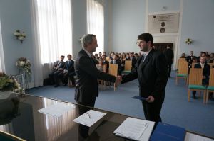 Fotografie – 2016 Předání maturitního vysvědčení