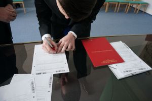 Fotografie – 2016 Předání maturitního vysvědčení