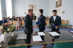 Fotografie – 2016 Předání maturitního vysvědčení