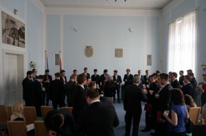 Fotografie – 2016 Předání maturitního vysvědčení