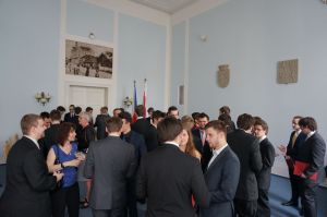 Fotografie – 2016 Předání maturitního vysvědčení