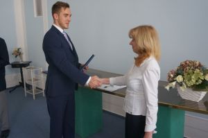 Fotografie – 2017 Předání maturitního vysvědčení