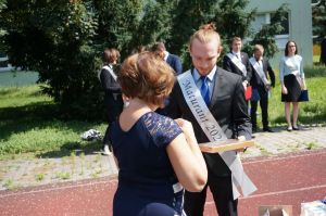 Fotografie – 2020 Předání maturitního vysvědčení
