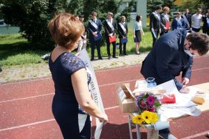 Fotografie – 2020 Předání maturitního vysvědčení