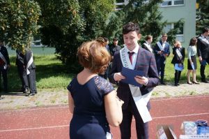 Fotografie – 2020 Předání maturitního vysvědčení