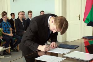 Fotografie – 2022 Předání maturitního vysvědčení