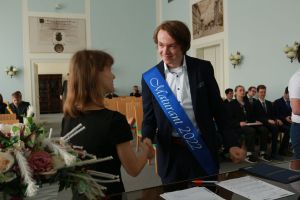Fotografie – 2022 Předání maturitního vysvědčení