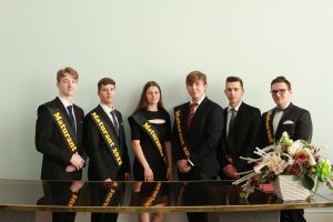 Fotografie – 2022 Předání maturitního vysvědčení