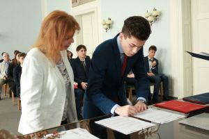 Fotografie – 2022 Předání maturitního vysvědčení