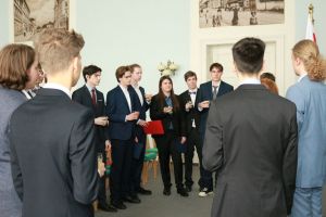 Fotografie – 2022 Předání maturitního vysvědčení