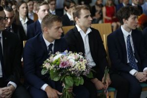 Fotografie – 2023 Předání maturitního vysvědčení