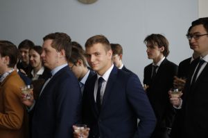 Fotografie – 2023 Předání maturitního vysvědčení