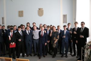 Fotografie – 2023 Předání maturitního vysvědčení