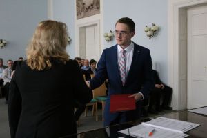 Fotografie – 2023 Předání maturitního vysvědčení