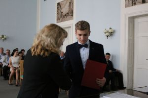 Fotografie – 2023 Předání maturitního vysvědčení