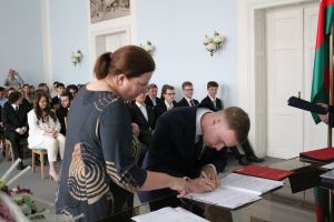 Fotografie – 2023 Předání maturitního vysvědčení