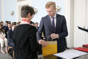 Fotografie – 2023 Předání maturitního vysvědčení