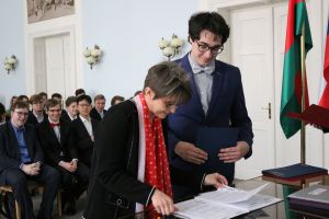 Fotografie – 2023 Předání maturitního vysvědčení