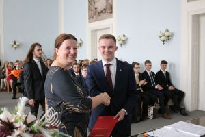 Fotografie – 2023 Předání maturitního vysvědčení