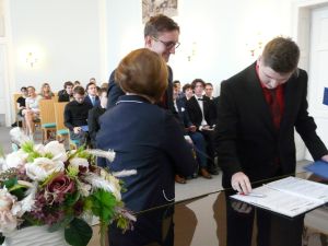 Fotografie – 2024 Předání maturitního vysvědčení