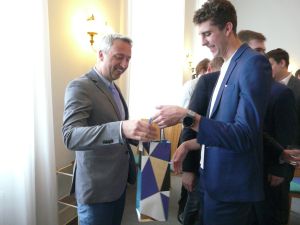 Fotografie – 2024 Předání maturitního vysvědčení