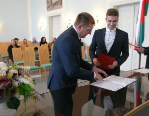 Fotografie – 2024 Předání maturitního vysvědčení