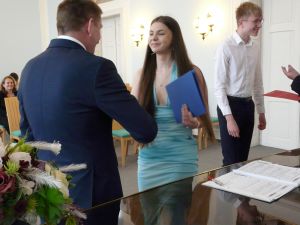 Fotografie – 2024 Předání maturitního vysvědčení