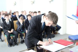 Fotografie – 2025 Předání maturitního vysvědčení