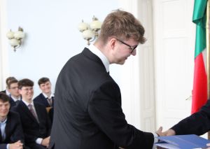 Fotografie – 2025 Předání maturitního vysvědčení