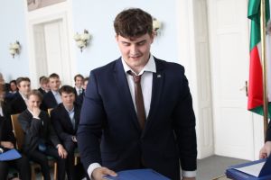 Fotografie – 2025 Předání maturitního vysvědčení