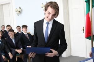 Fotografie – 2025 Předání maturitního vysvědčení