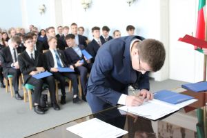 Fotografie – 2025 Předání maturitního vysvědčení