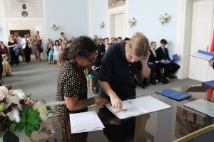 Fotografie – 2025 Předání maturitního vysvědčení