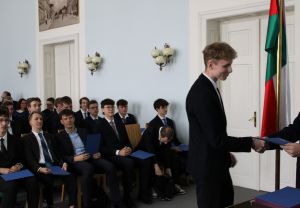 Fotografie – 2025 Předání maturitního vysvědčení